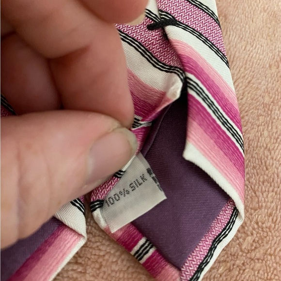 Classic Pink and Cream Striped Tie - Picture 8 of 9